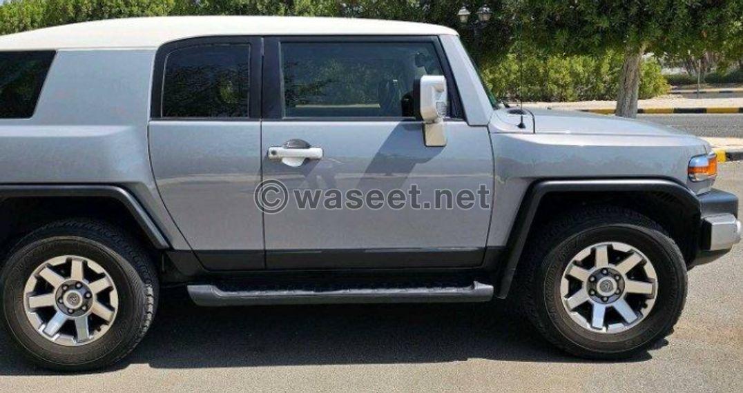 For sale FJ Cruiser model 2022 3