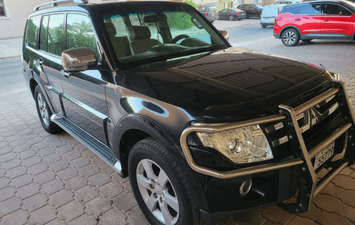 Mitsubishi Pajero 2008