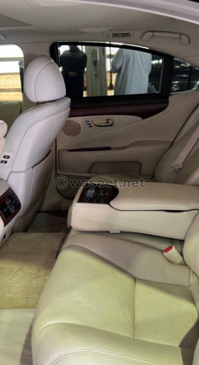 Lexus LS 460 model 2012 5