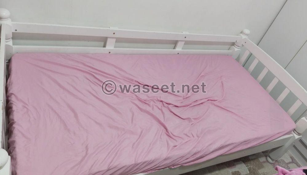 2 single beds for sale  0