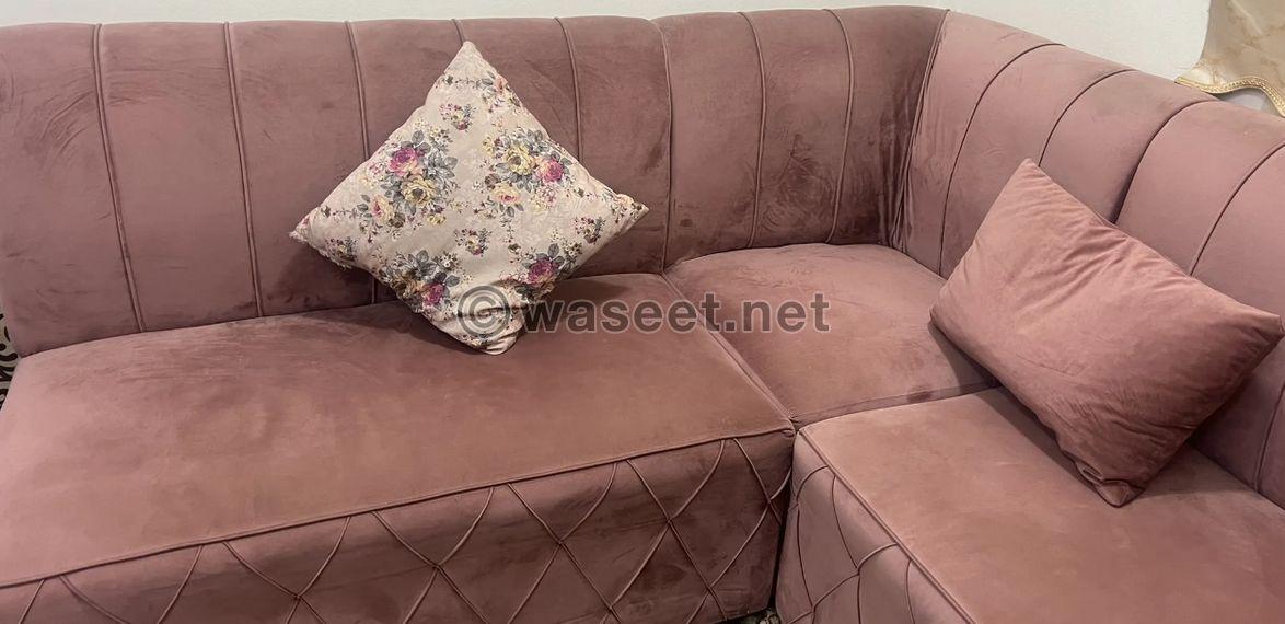 For sale sofa in good condition 1