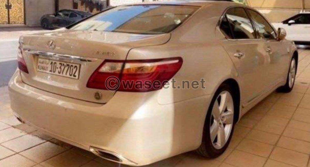 Lexus LS model 2011 1