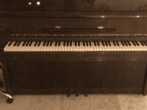 piano for sale 