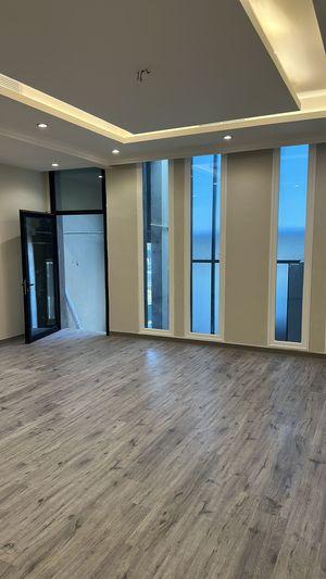 Office for rent in Hawalli with an area of 35  