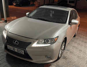 Lexus ES350, model 2013