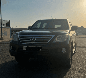 Lexus LX 570 2011