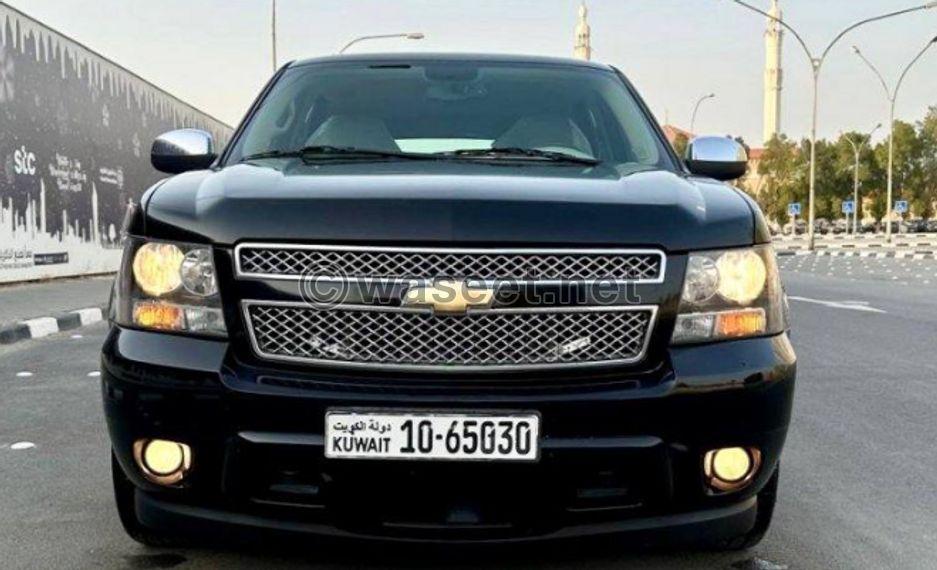  Chevrolet Suburban 2010 0