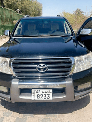 Land Cruiser VXR model 2009 for sale