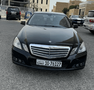 Mercedes E200 model 2011 for sale