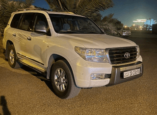 Land Cruiser 2011 model for sale