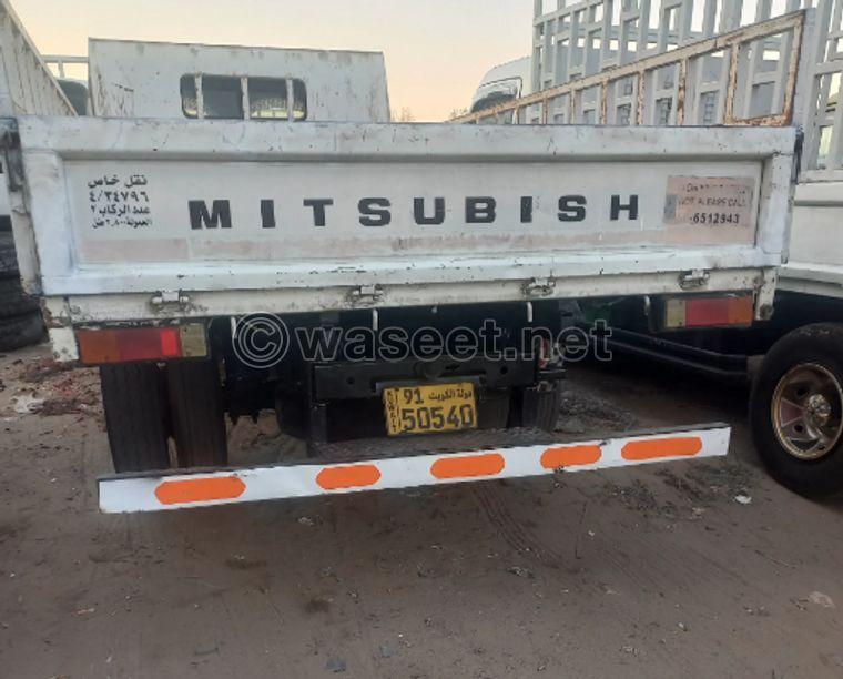 Mitsubishi Half Lorry 2011 model for sale 3