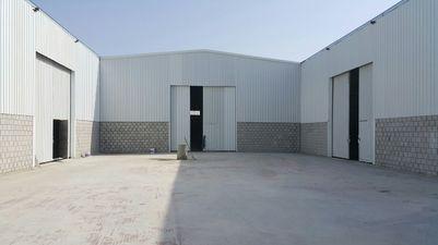 6000 sqm warehouse for rent by Mina Abdullah