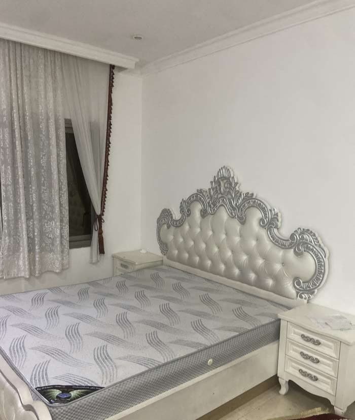 We buy all types of used furniture, bedrooms, iron air conditioners and aluminum kitchens 9