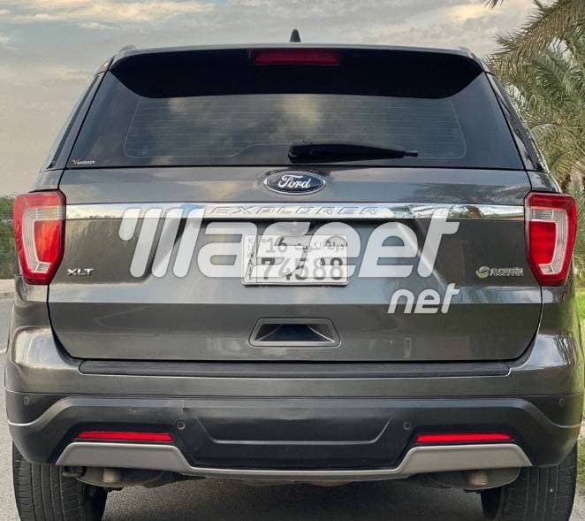 Ford Explorer XLT 2018 4