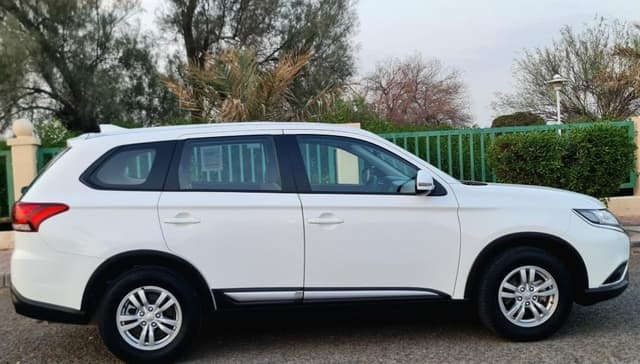 Mitsubishi outlander 2022