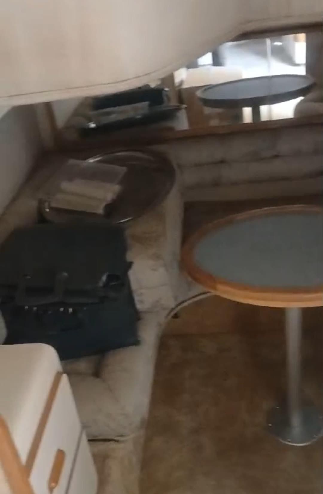 Sea Ray Sun Dancer Boat 9