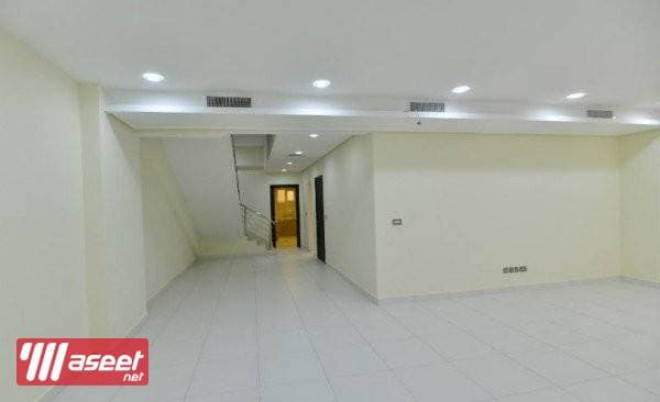 فيلا للإيجار في منطقة إشبيليه  3