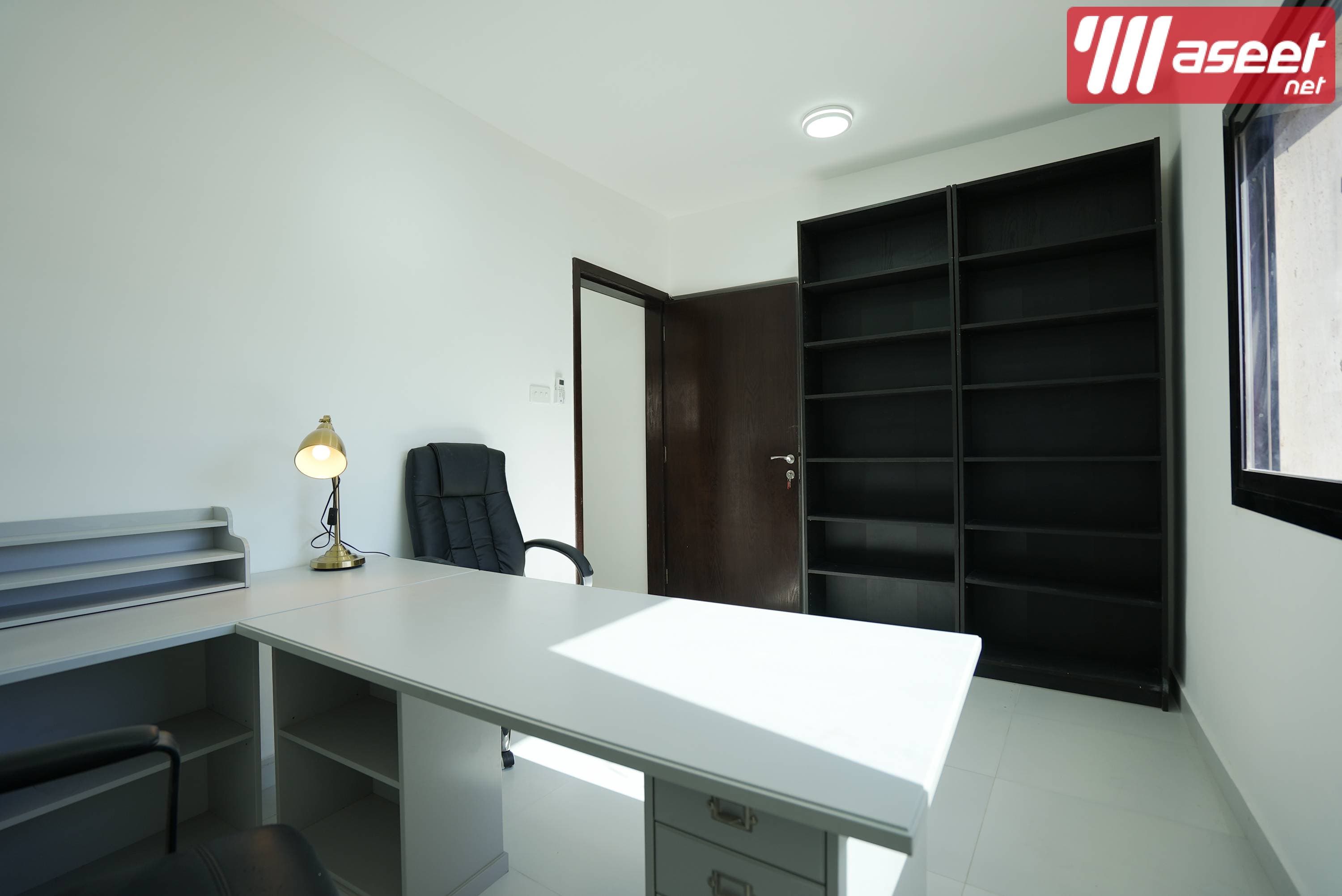 Office for Rent in Al Farwaniyah 4