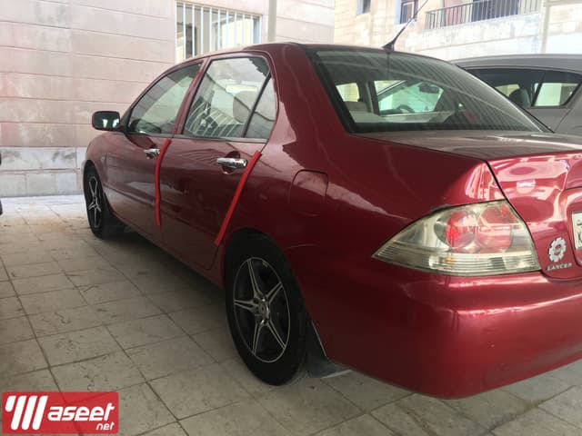 MITSUBISHI LANCER 2011