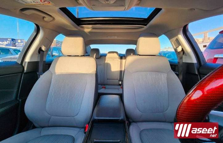 Ford Taurus model 2023 9