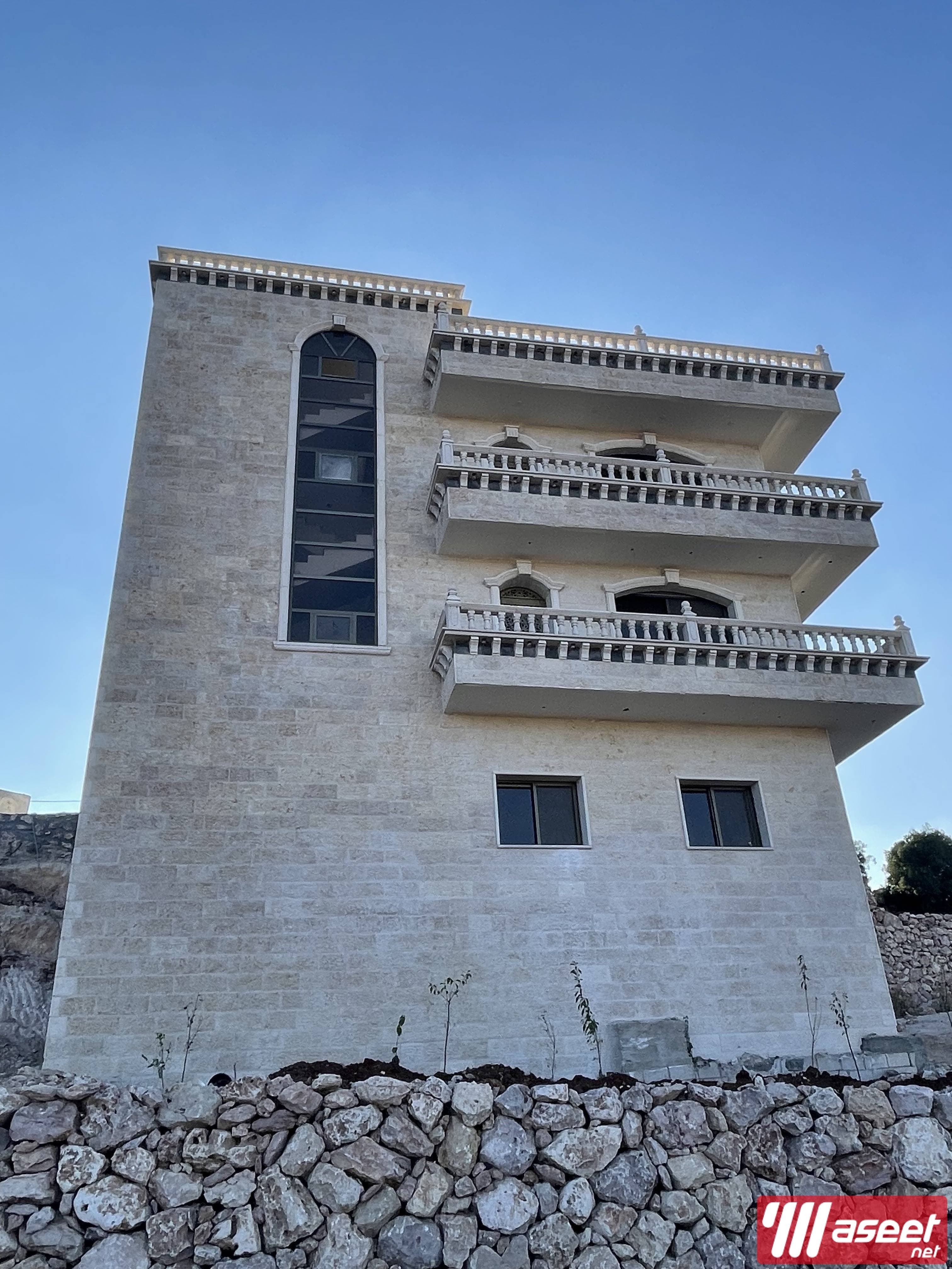 New villa in Jordan in Ajloun 2