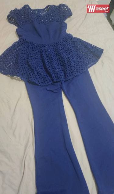 For sale: two sets for girls 1