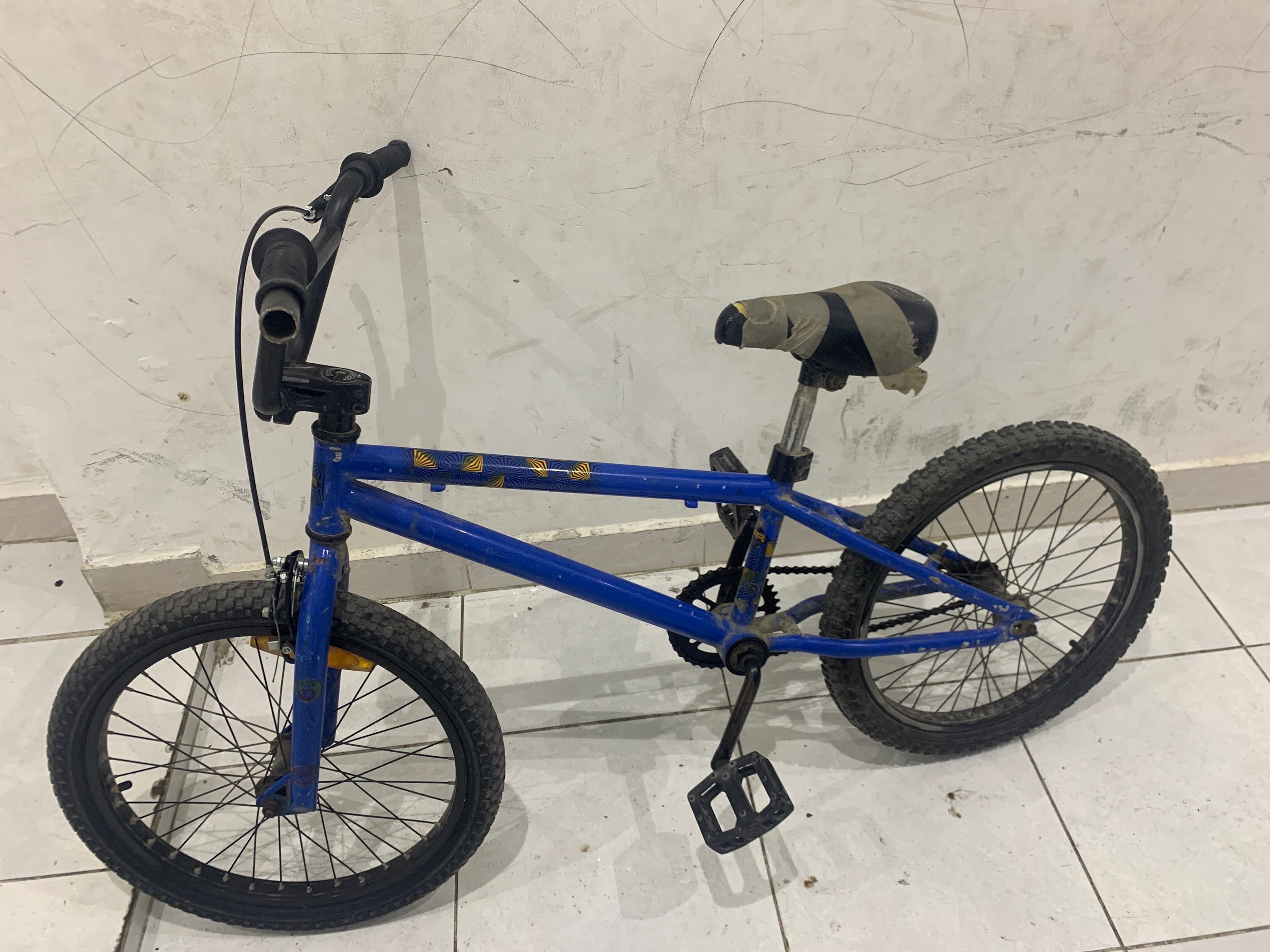 Used bicycle 0