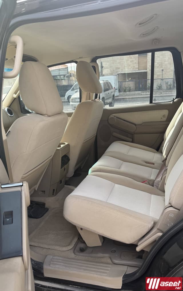 Ford Explorer 2010