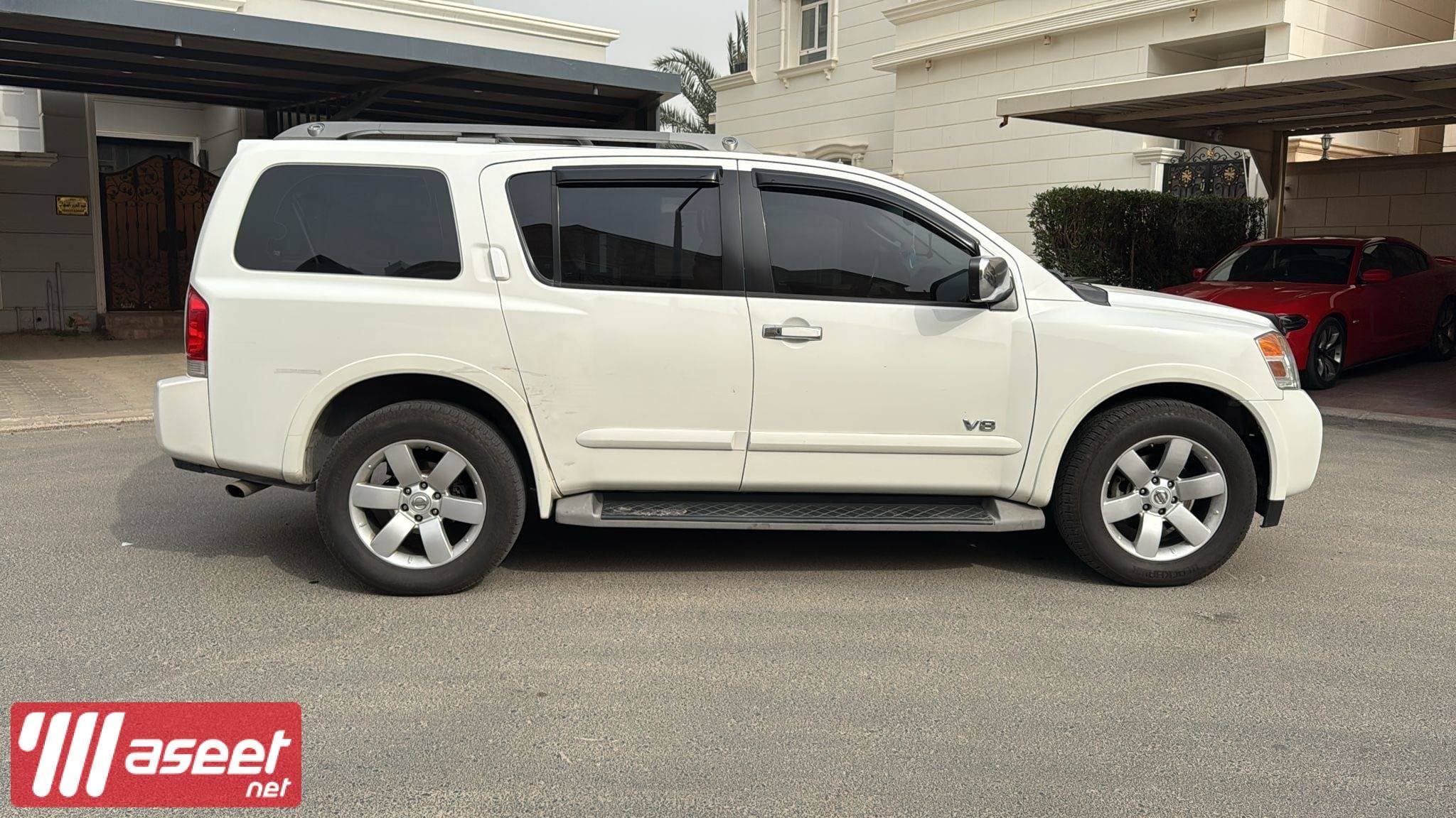 Nissan Armada 2010 2