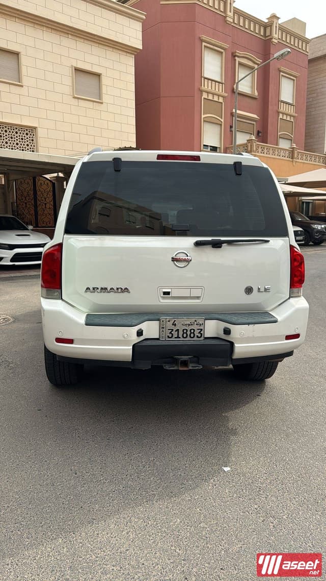 Nissan Armada 2010