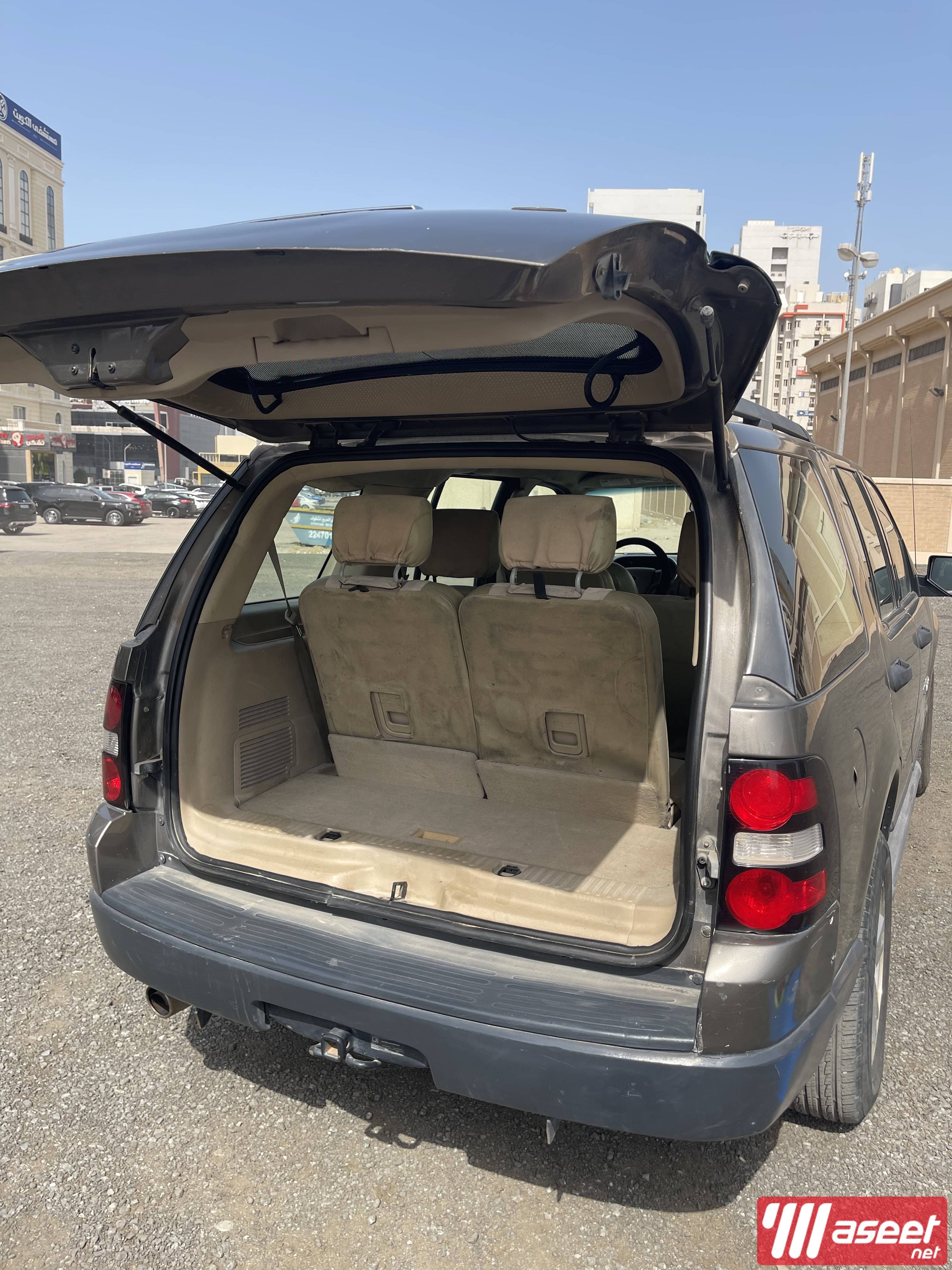 Ford Explorer 2006 11