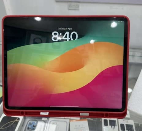 iPad Pro 12.9 inch 0