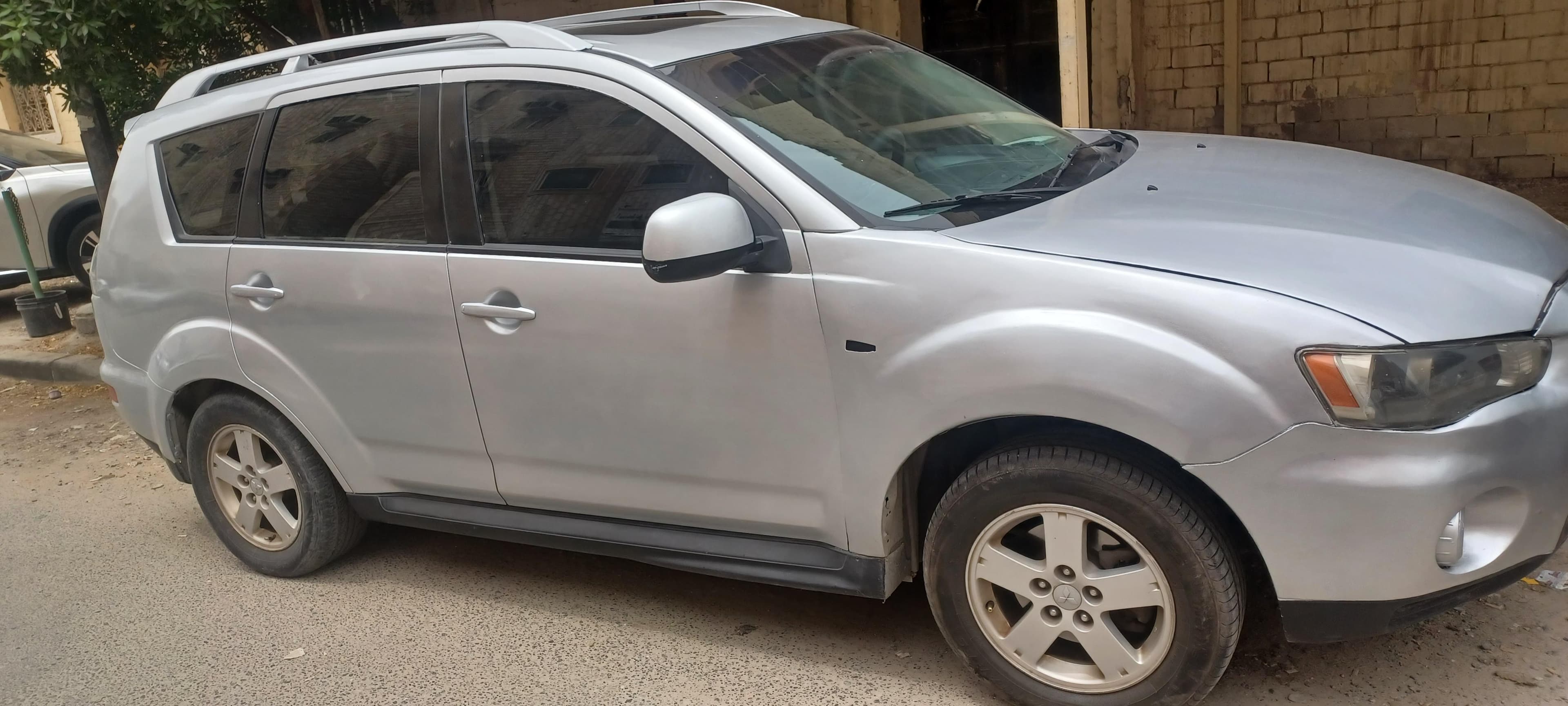 Mitsubishi Outlander 2010 for sale 0