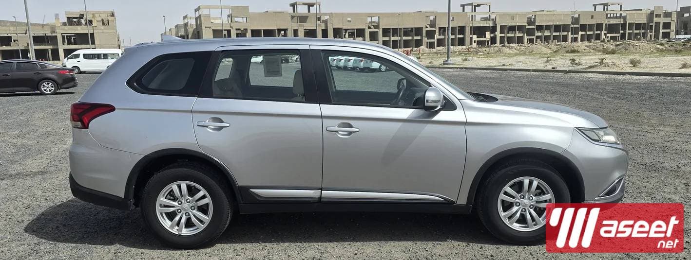 Mitsubishi Outlander model 2020 5