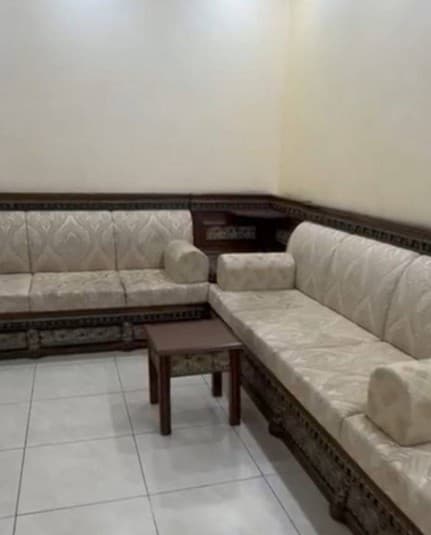 نشتري الديوانيات الكبيرة 0