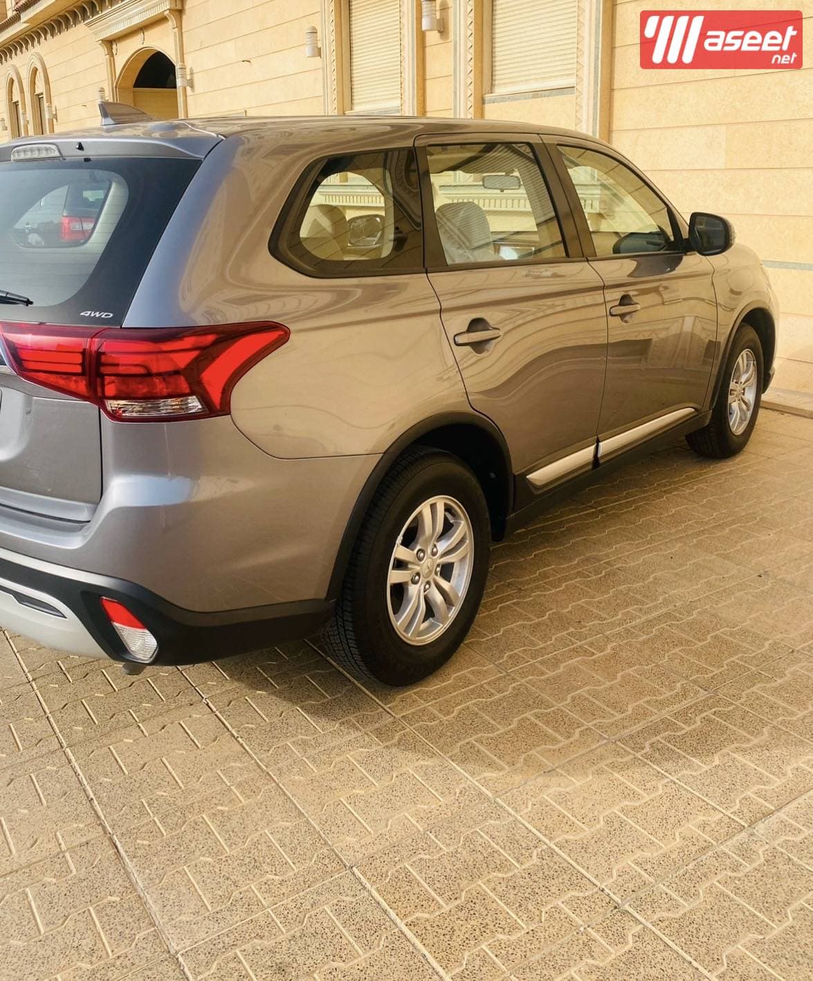 MITSUBISHI OUTLANDER 2022  3