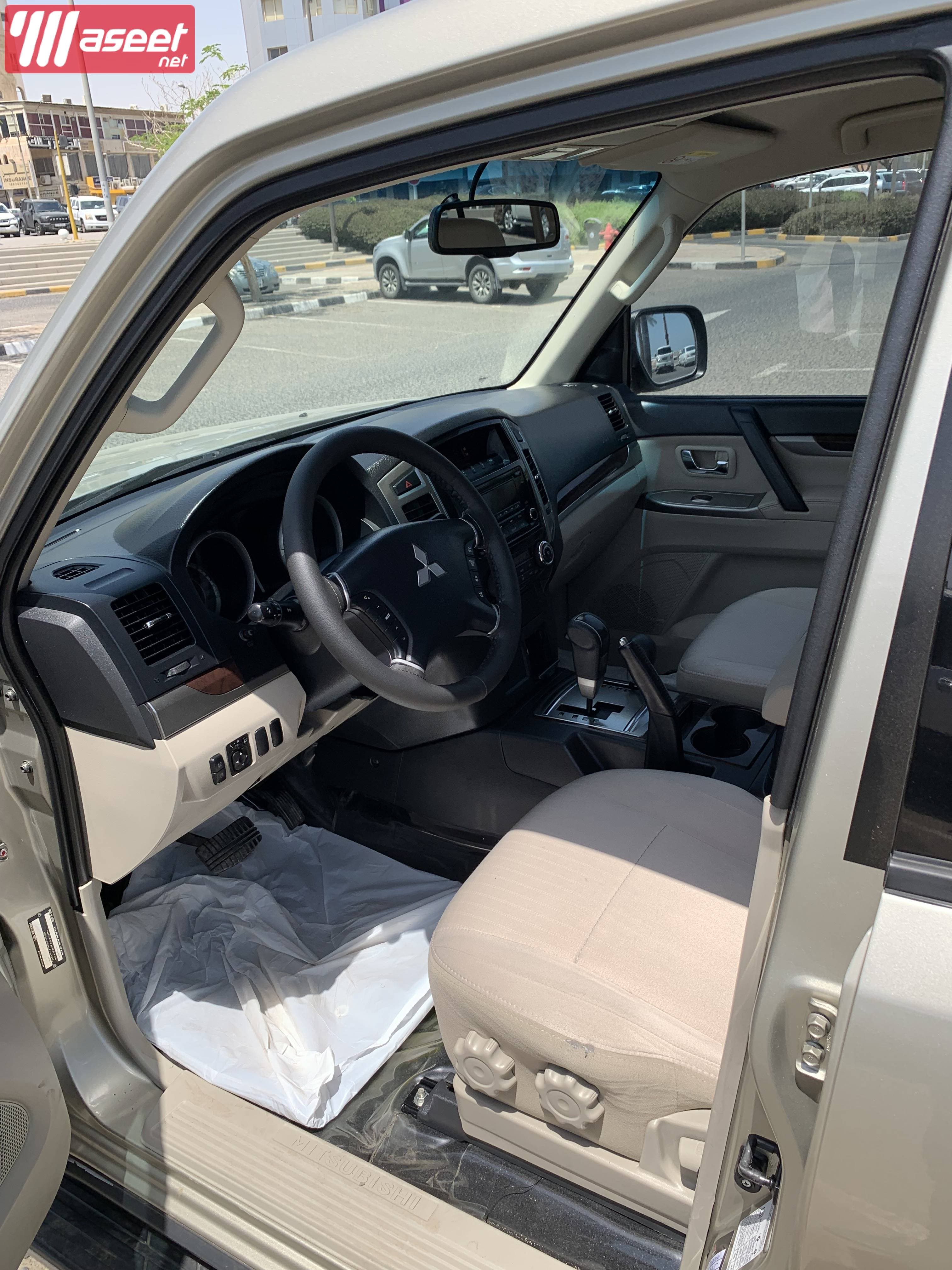 MITSUBISHI PAJERO MODEL 2019 6