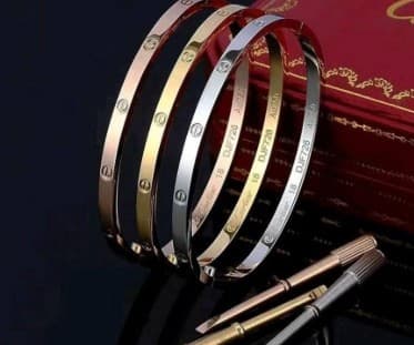 The strongest collection of accessories for women