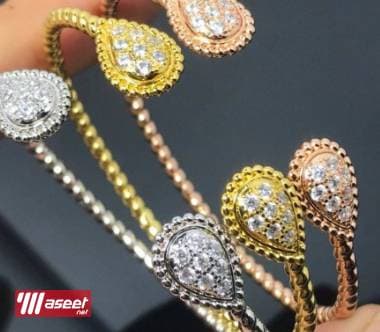Women's accessories 3