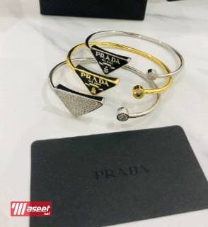 Women's accessories 8