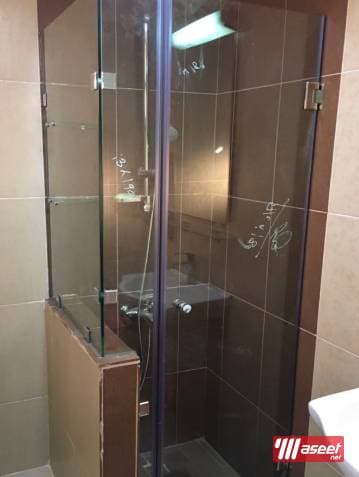 Installing glass 2