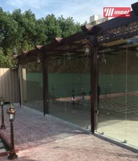 Installing glass