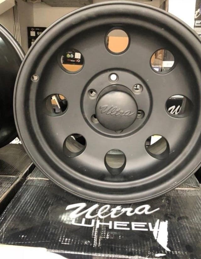 For sale five ultra wheel wheels