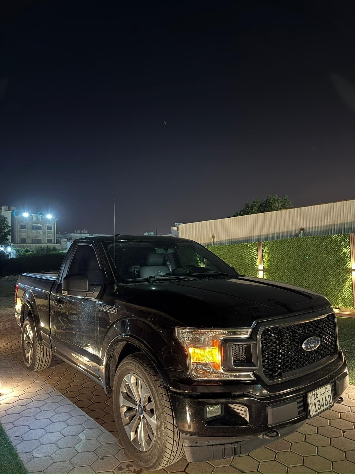 Ford Pick Up F-150 Model 2018 0