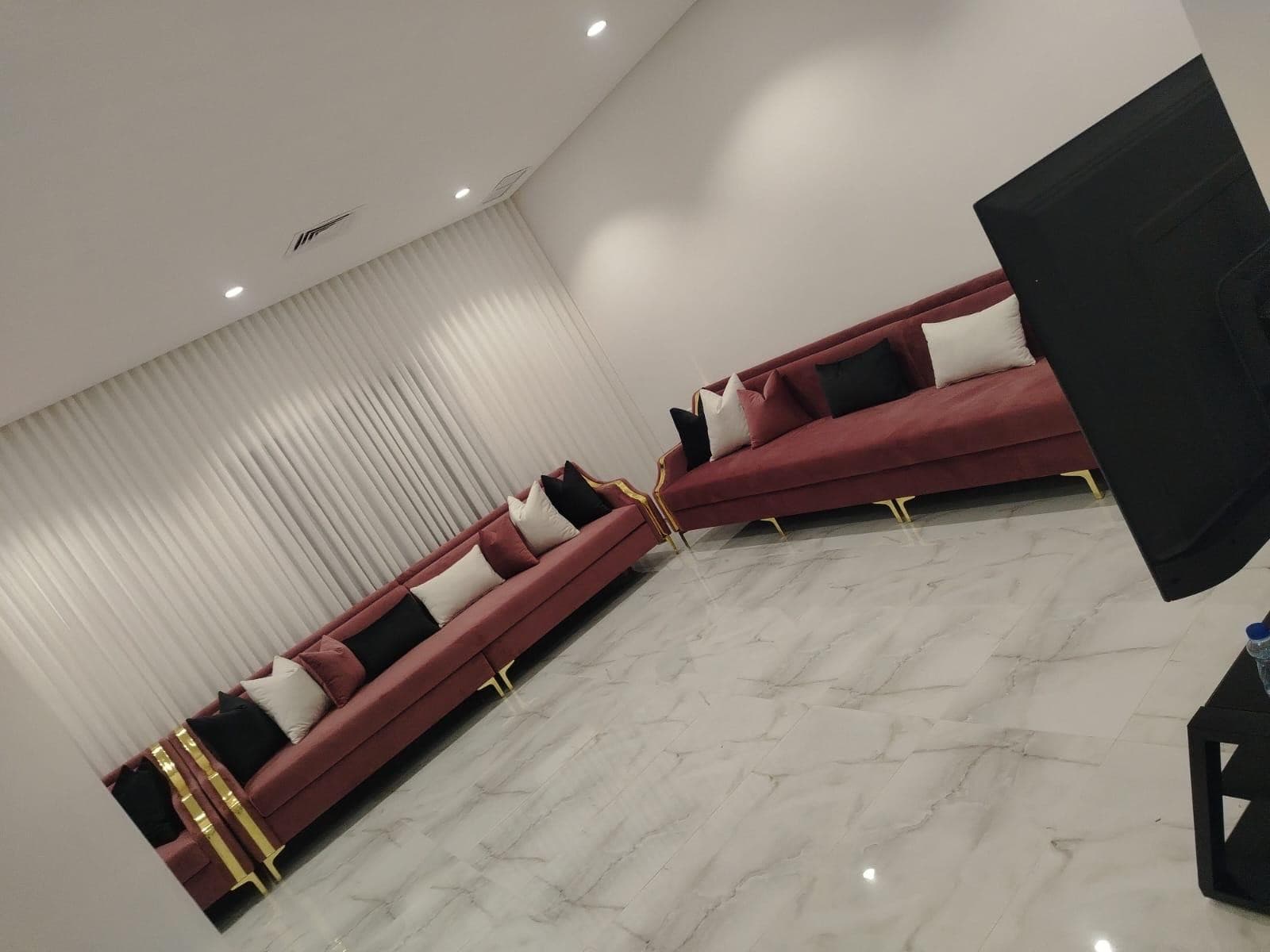 Selling and manufacturing new living rooms  0