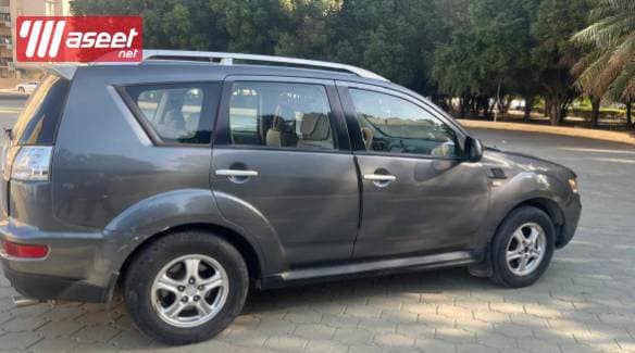MITSUBISHI OUTLANDER 2011 5