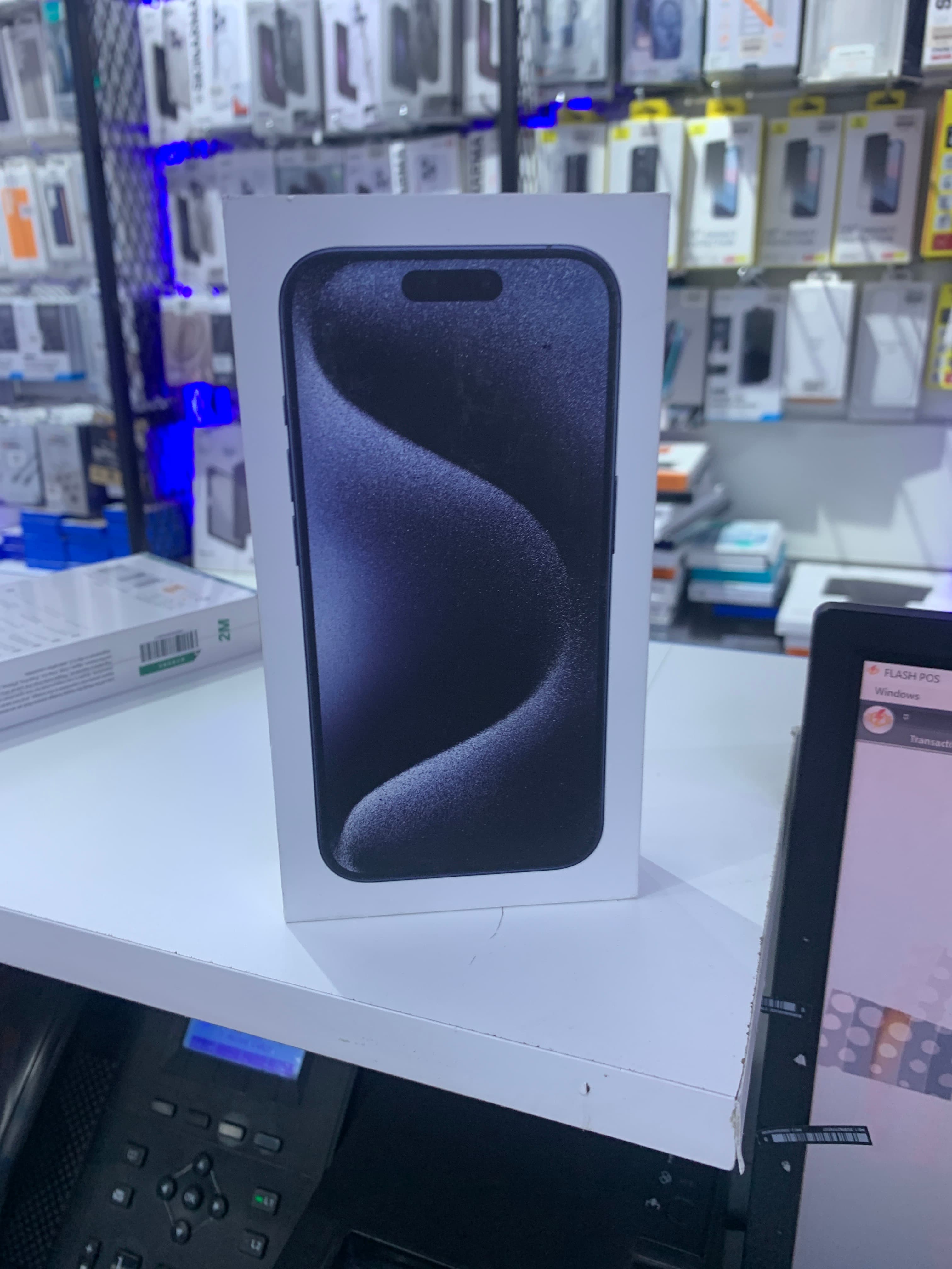 Iphone 15 pro 256b Blue titanium 1