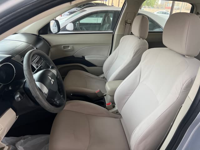Mitsubishi Outlander model 2009 for sale 