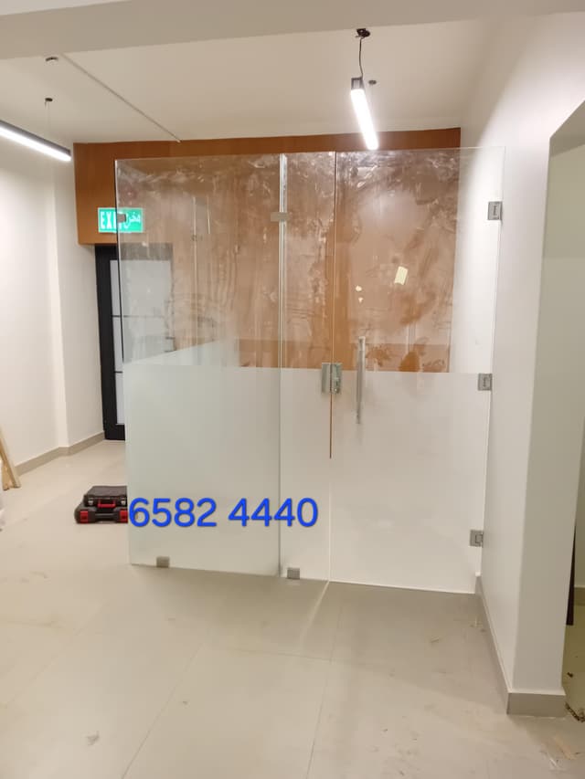 glass technician