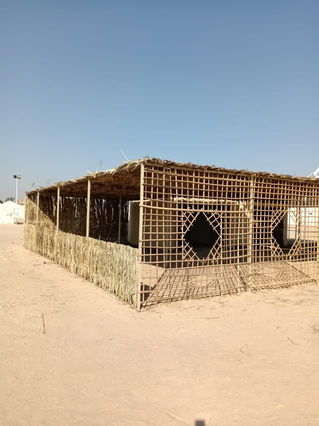 تصميم وتنفيذ كافة أنواع العريش